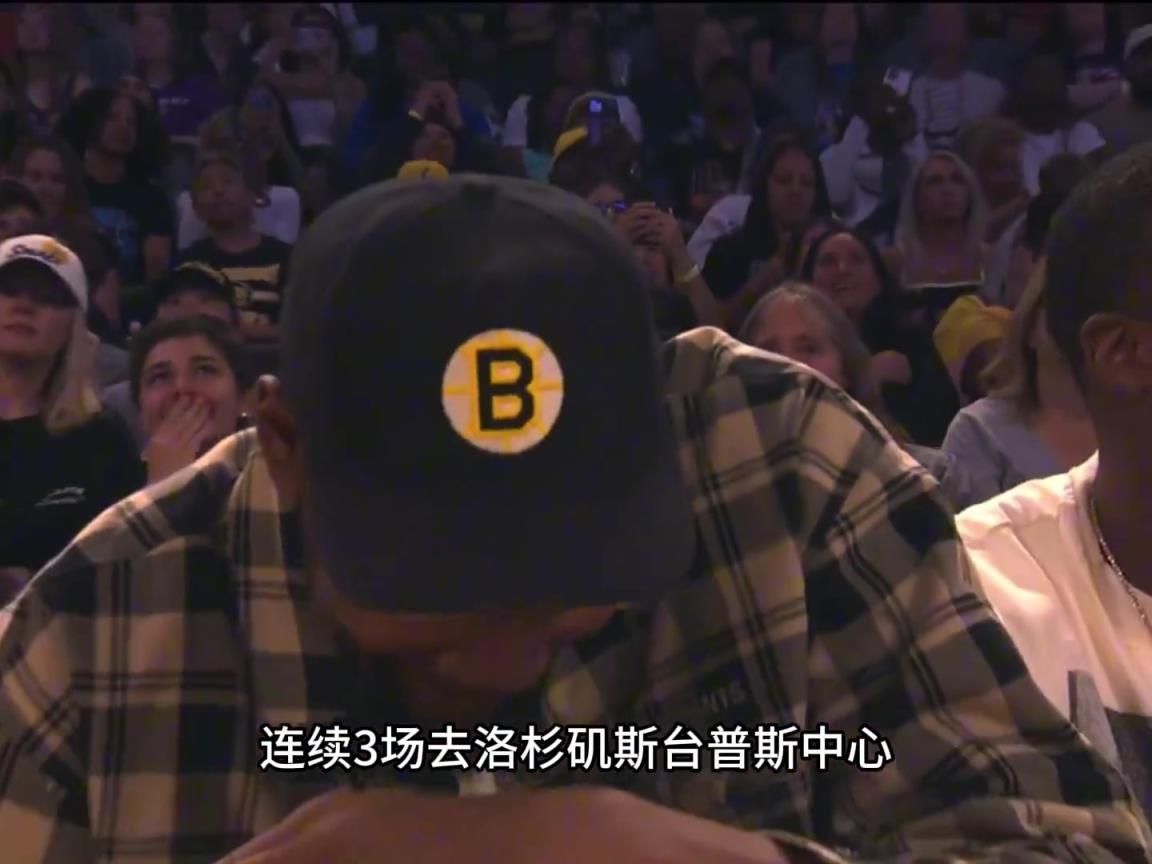 KD凡心大動？連續三場盯梢火花隊皮衣布林克庫里‘準妹夫’上線？